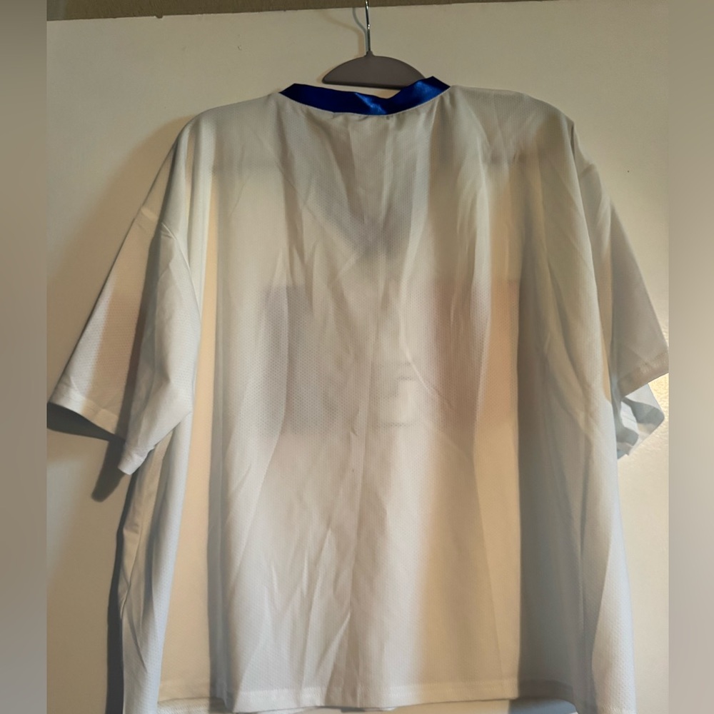 NWT USA Jersey style Graphic White T-Shirt - Picture 7 of 8